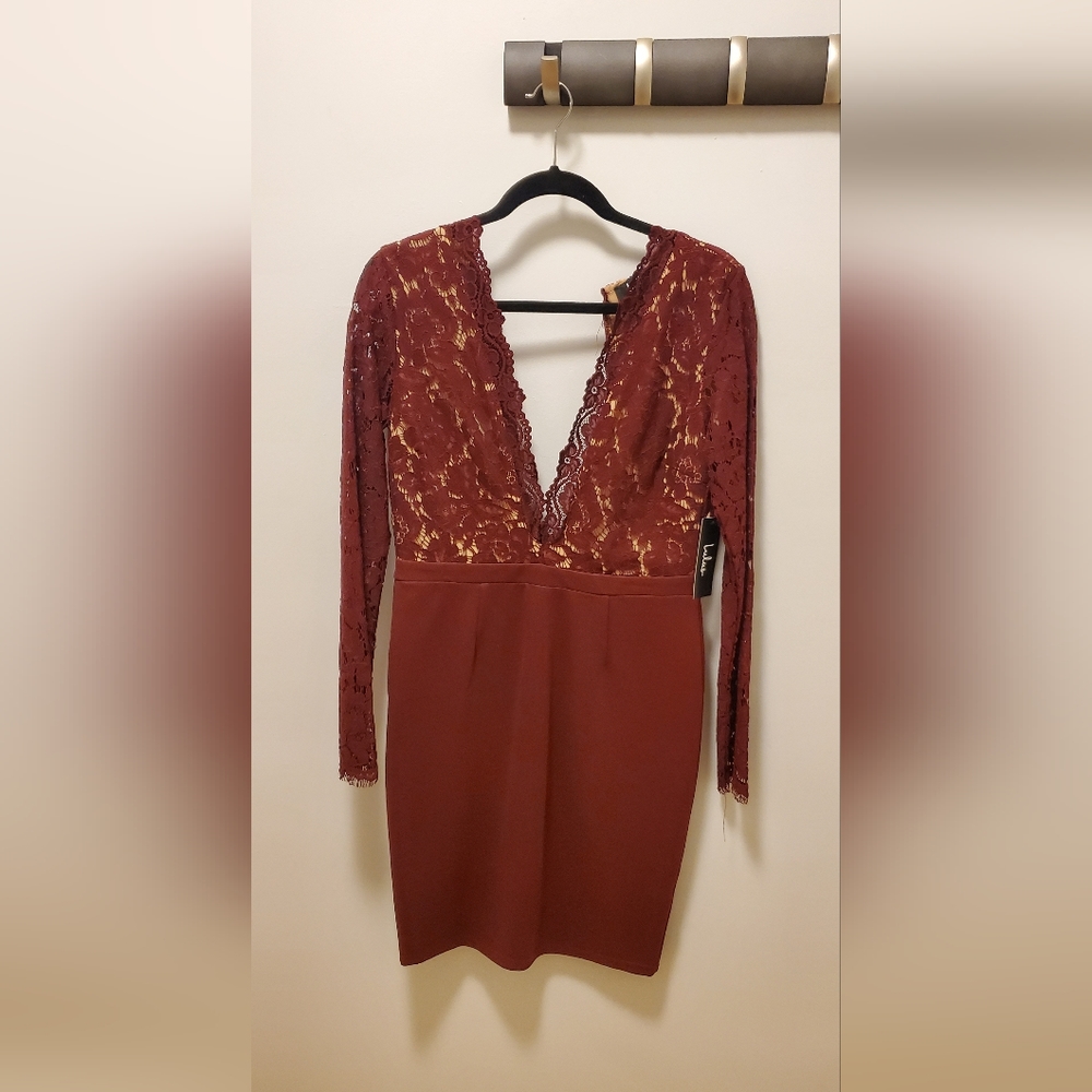 Lulu's Burgundy Midi Dress